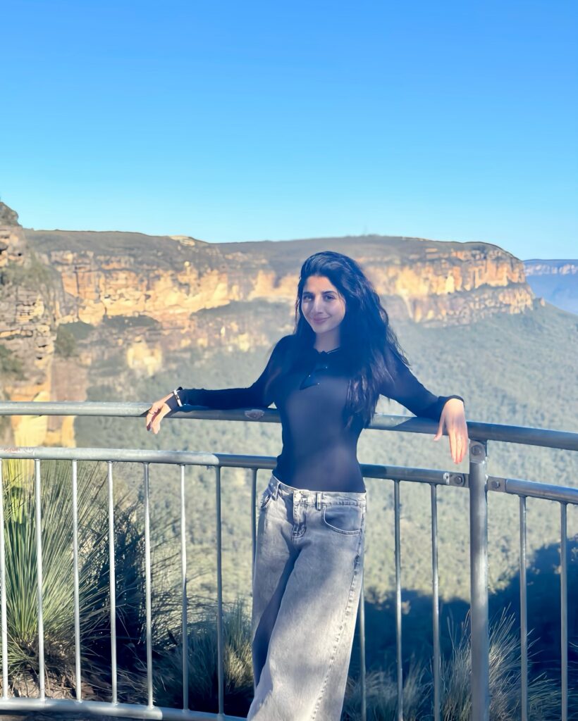 Mawra Hocane Is Vacationing with Her Family in Australia