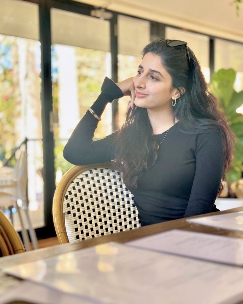 Mawra Hocane Is Vacationing with Her Family in Australia