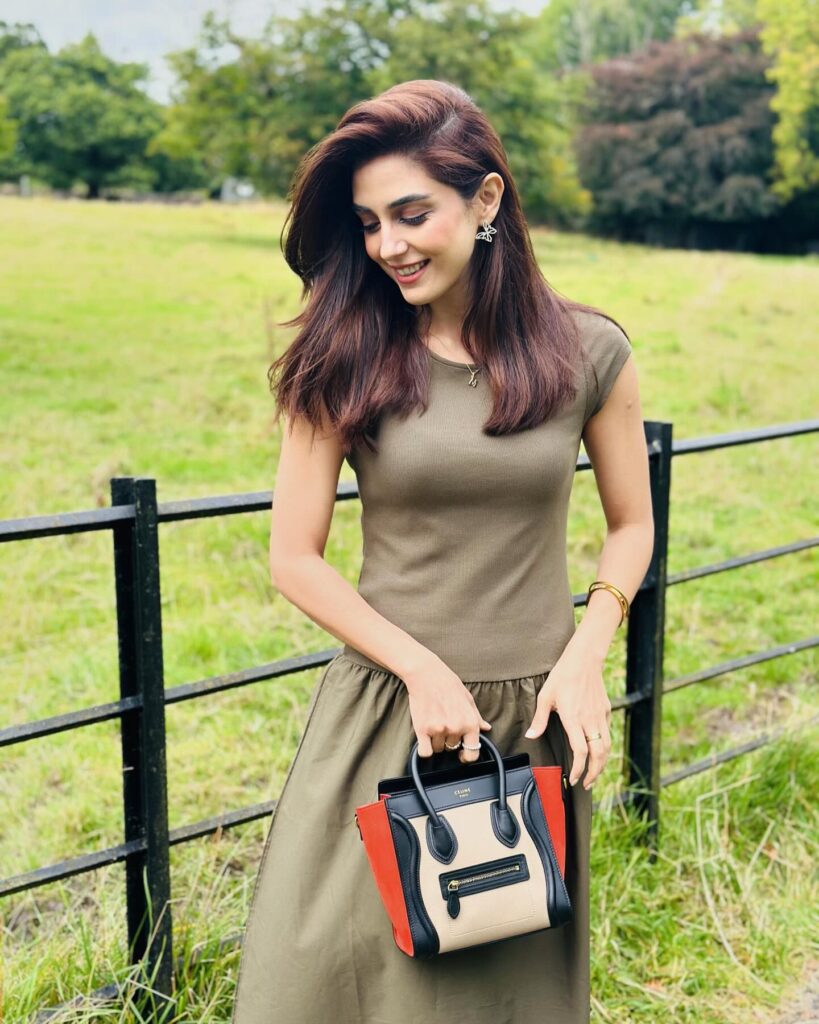 Maya Ali's Gorgeous Family Pictures from the UK