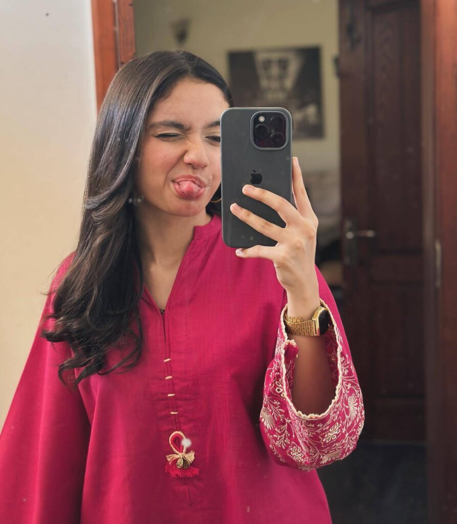 Aina Asif Cast of Woh Ziddi Si, Schedule & Timings
