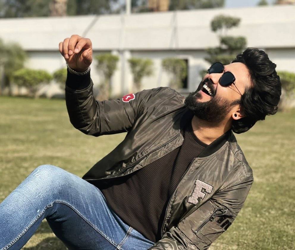 Ali Abbas Cast of Woh Ziddi Si, Schedule & Timings