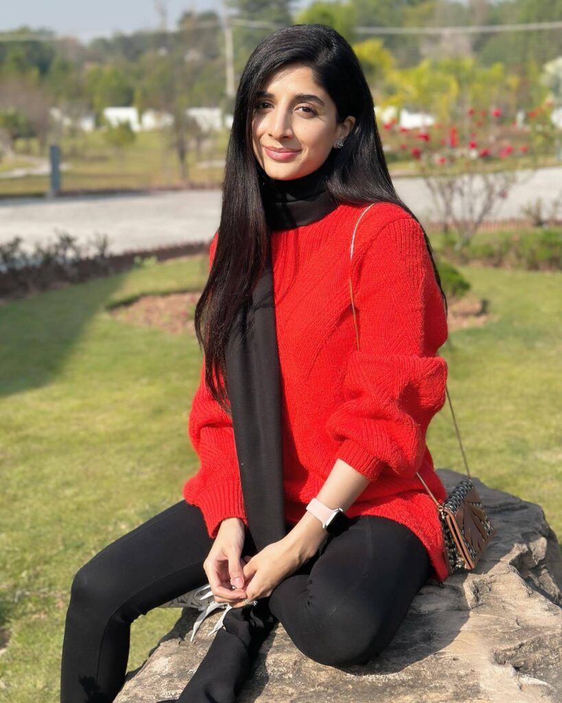 Azra Mansoor Discussed Mawra Hocane’s Behavior