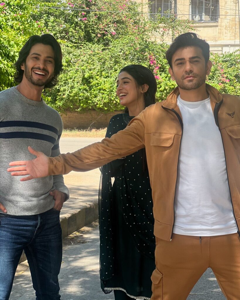 Drama Serial Kaffara BTS Pictures & Videos