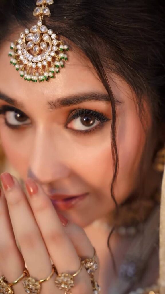 Durefishan Saleem Exudes Elegance in This Stunning Bridal Video Shoot