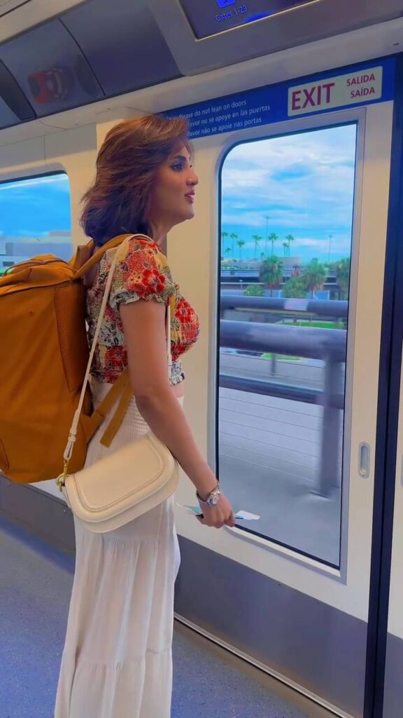 Fiza Ali Faced Backlash from USA For Her Recent Instagram Reels