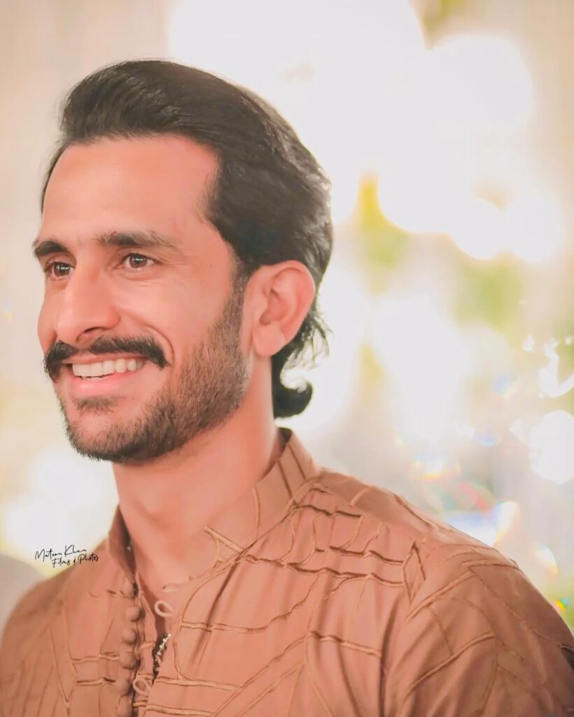 Gorgeous Family Pictures of Hassan Ali from Murree