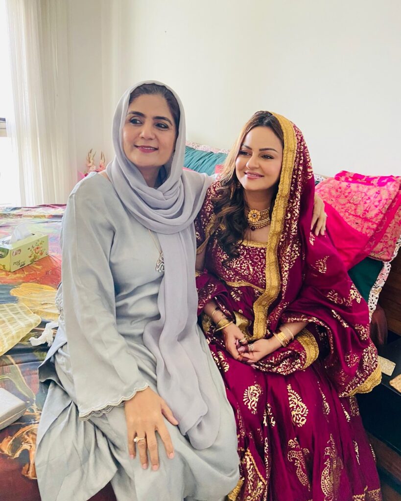 Jawaria Abbasi Shared Pictures of The Nikah Day