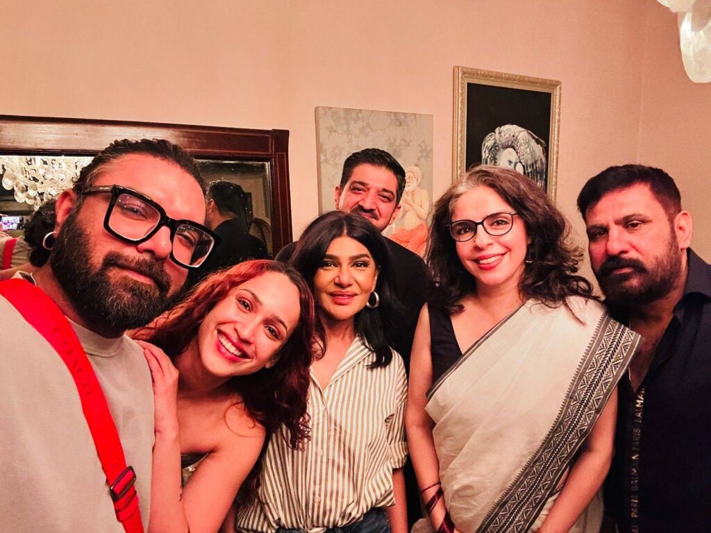Latest Pictures of Yasir Hussain & Iqra Aziz's Visit to Lahore