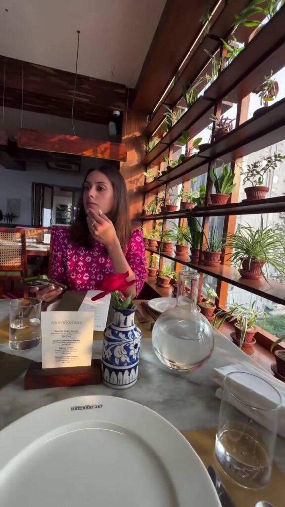 Latest Pictures of Yasir Hussain & Iqra Aziz's Visit to Lahore