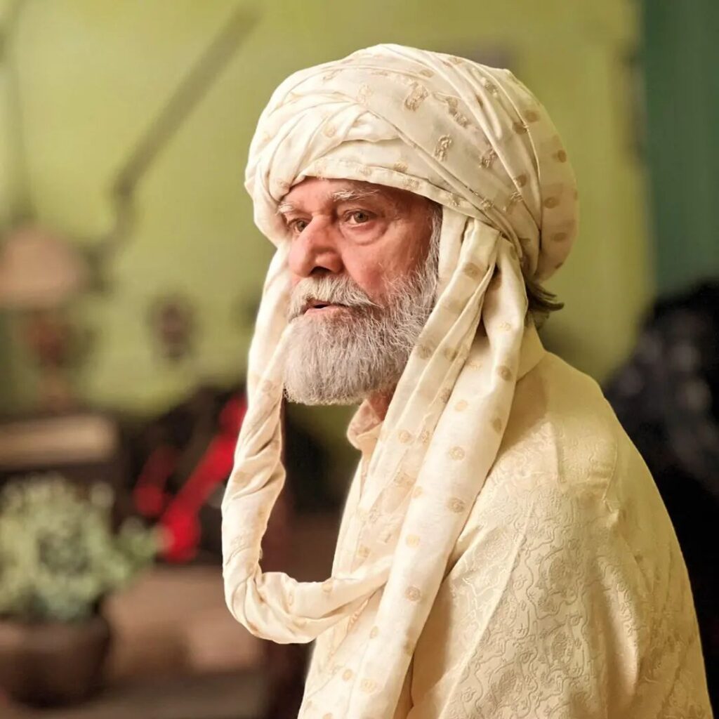 Manzar Sehbai Cast of Duniyapur, Schedule & Timings