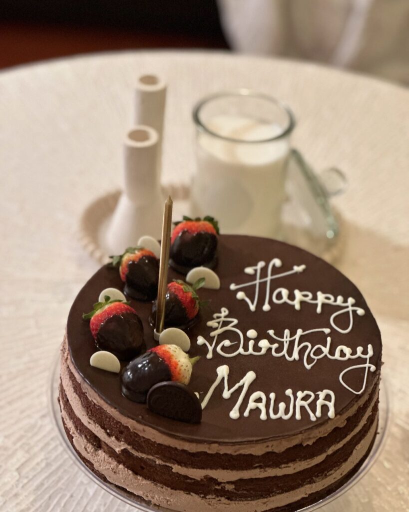 Mawra Hocane Is Celebrating Her Birthday with Her Family