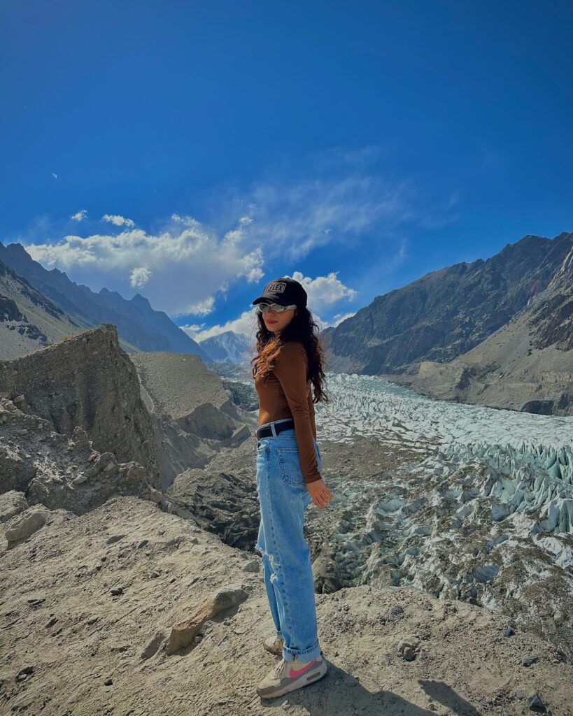 Mehar Bano In Hopar Valley Nagar, Pakistan, Enjoying Her Vacation with Friends