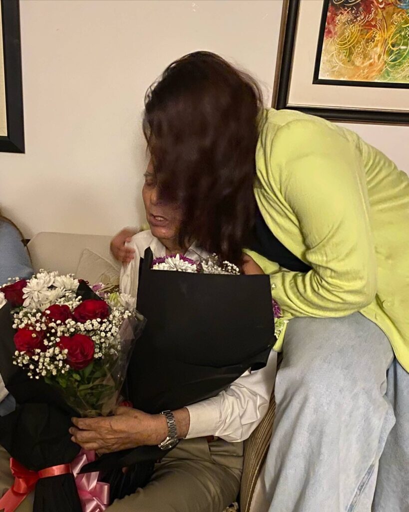 Memorable Pictures of Father Shared by Shagufta Ejaz's Children