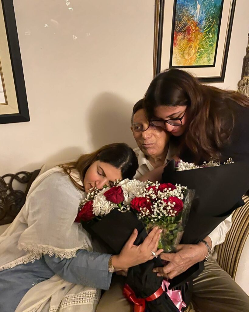 Memorable Pictures of Father Shared by Shagufta Ejaz's Children