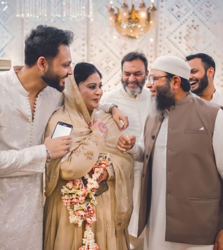 Pictures from Mushtaq Ahmed's daughter's wedding