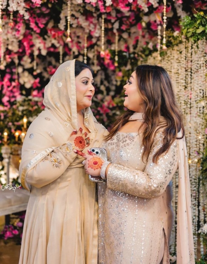 Pictures from Mushtaq Ahmed's daughter's wedding