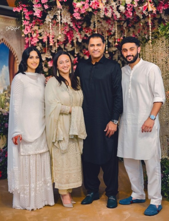 Pictures from Mushtaq Ahmed's daughter's wedding