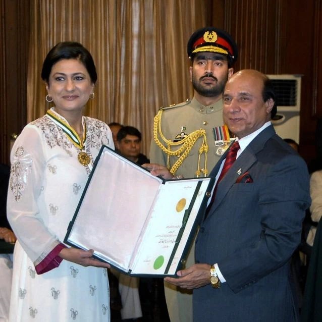 Saba Hameed Cast of Ghair, Schedule & Timings