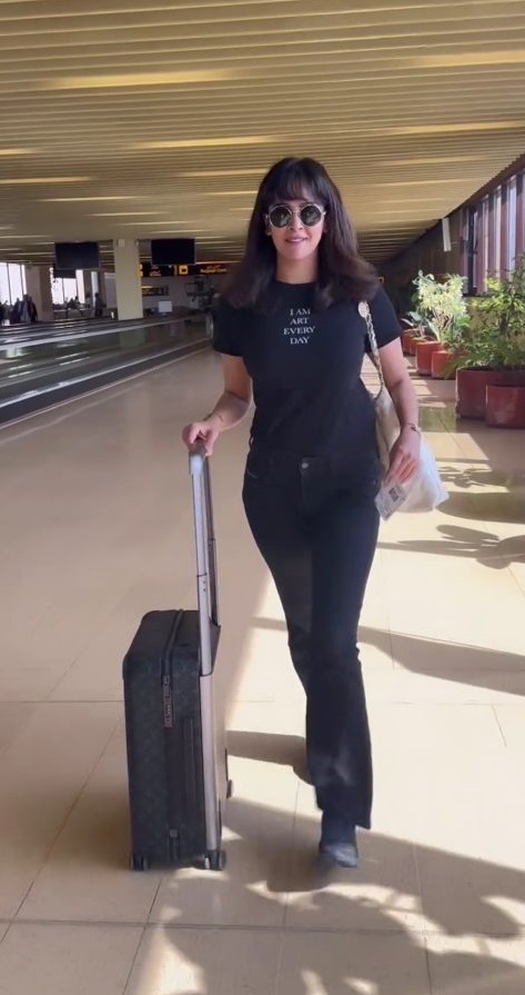 Saba Qamar Vacationed in Skardu