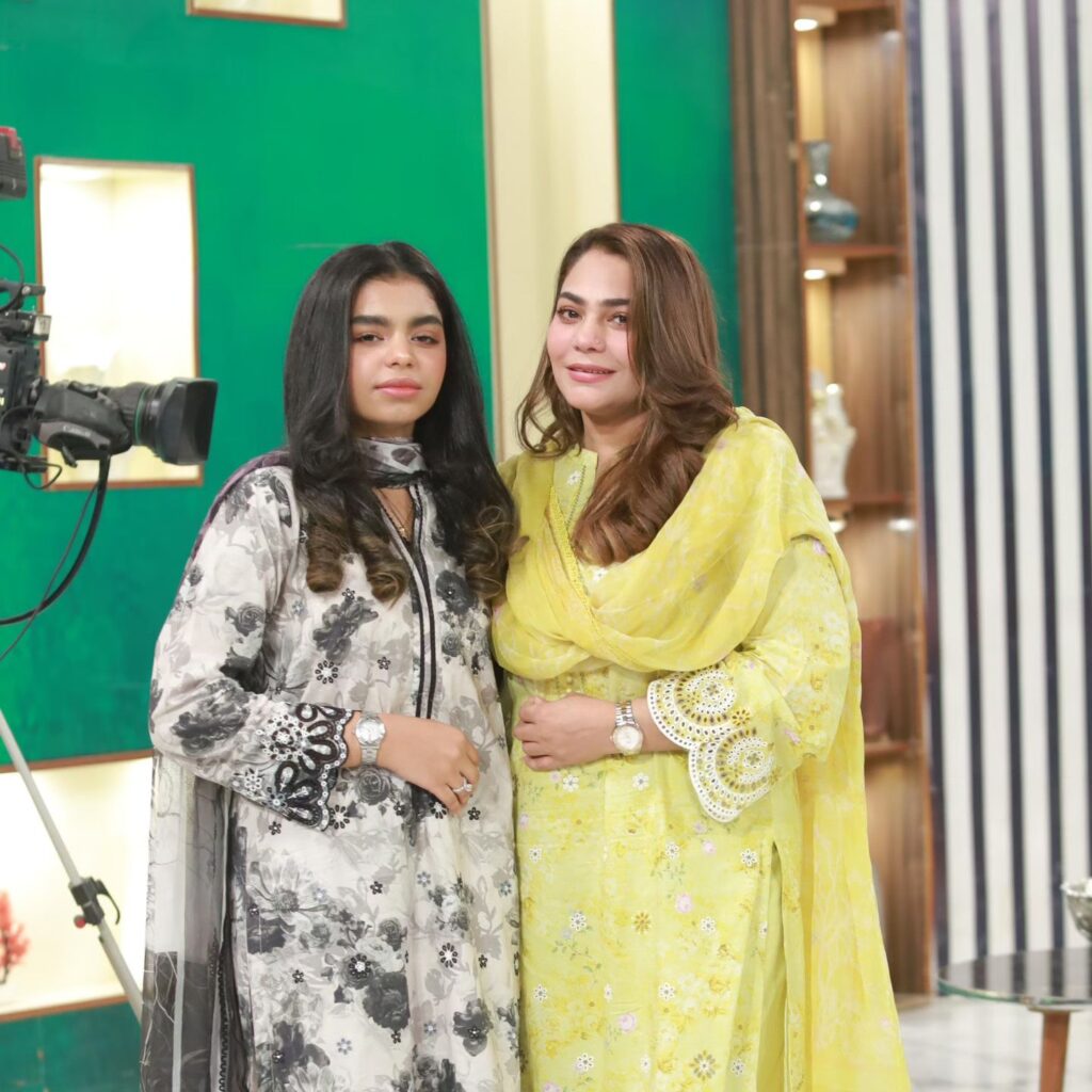 Sanam Marvi Talks Honestly About Losing Kids Following Divorce