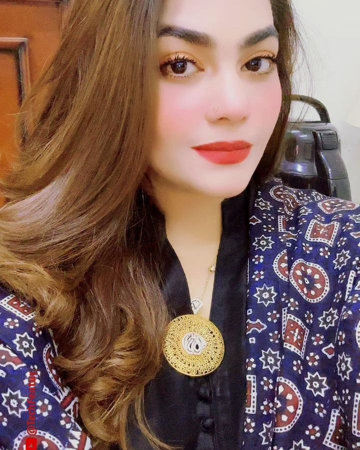 Sanam Marvi Talks Honestly About Losing Kids Following Divorce