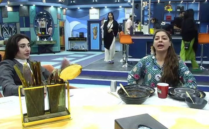 Tamasha 3 Saima Baloch Under Fire for Getting Angry During a Quarrel with Aqeel