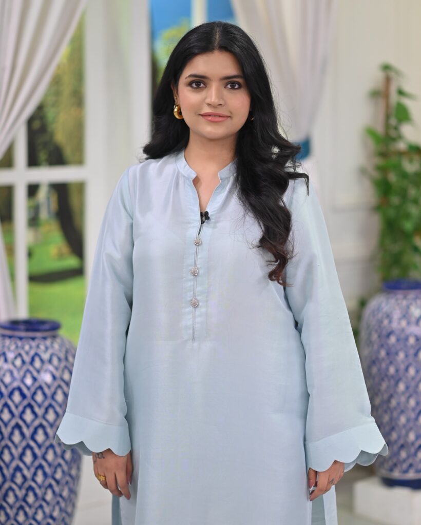 Tamkenat Mansoor Criticized Saba Faisal in His Latest Video