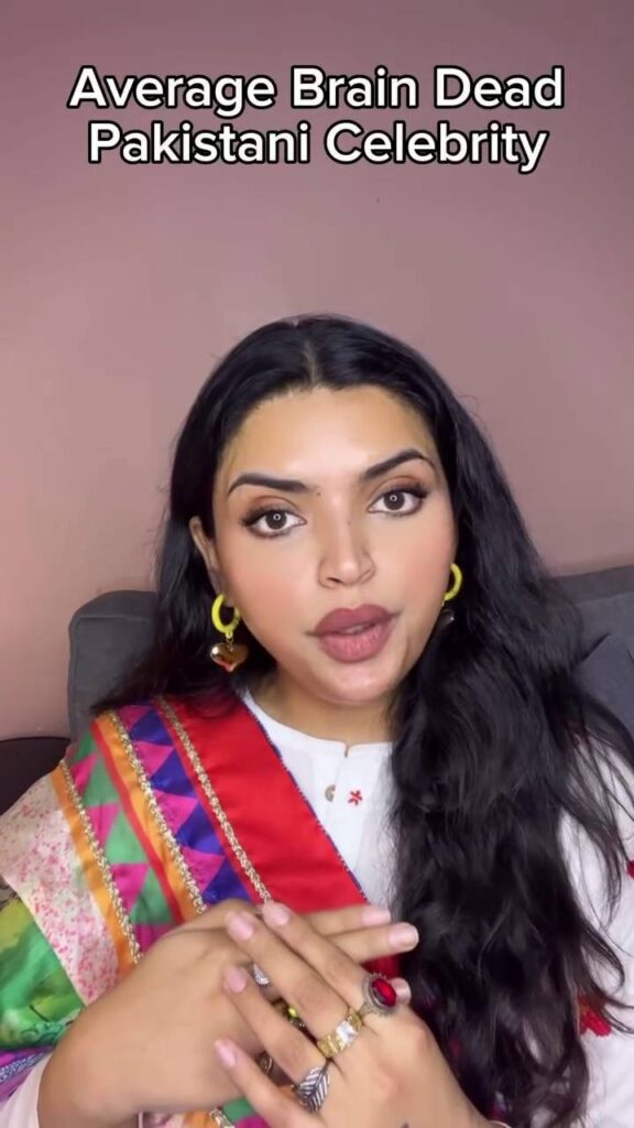 Tamkenat Mansoor Criticized Saba Faisal in His Latest Video