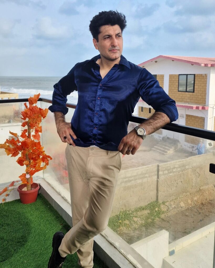 The Adorable Family Pictures of Syed Jibran