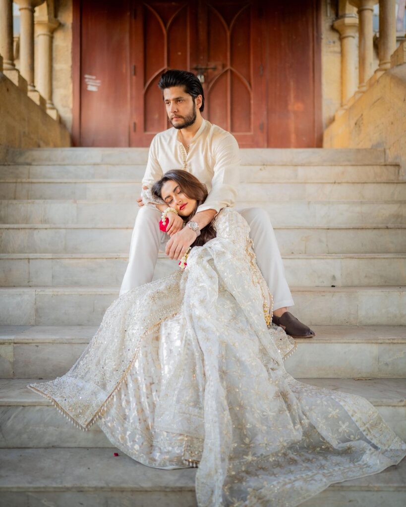 The Stance of Nadia Khan Regarding Announcing Hiba Bukhari's Pregnancy