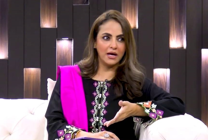 The Stance of Nadia Khan Regarding Announcing Hiba Bukhari's Pregnancy