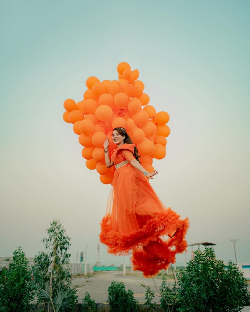 With A Pre-Birthday Photo Shoot, Rabeeca Khan Bids Her Teens Farewell