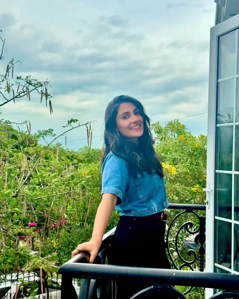 Ayeza Khan & Feroze Khan Upcoming Drama Humraaz BTS Pictures & Video