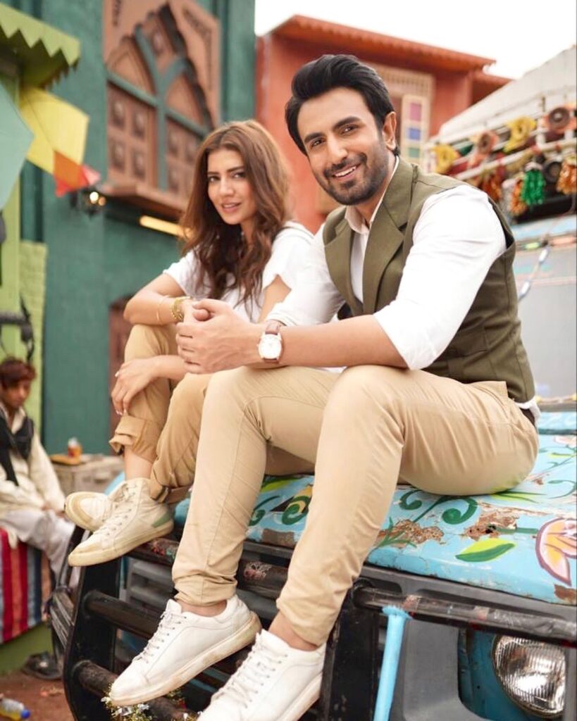 Hammad Shoaib Cast of Nadaan, Schedule & Timings