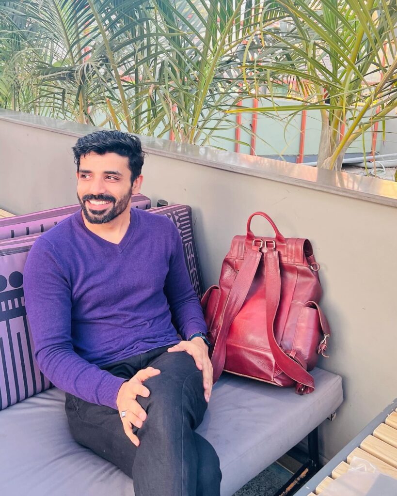 Kashif Hussain Cast of Nadaan, Schedule & Timings