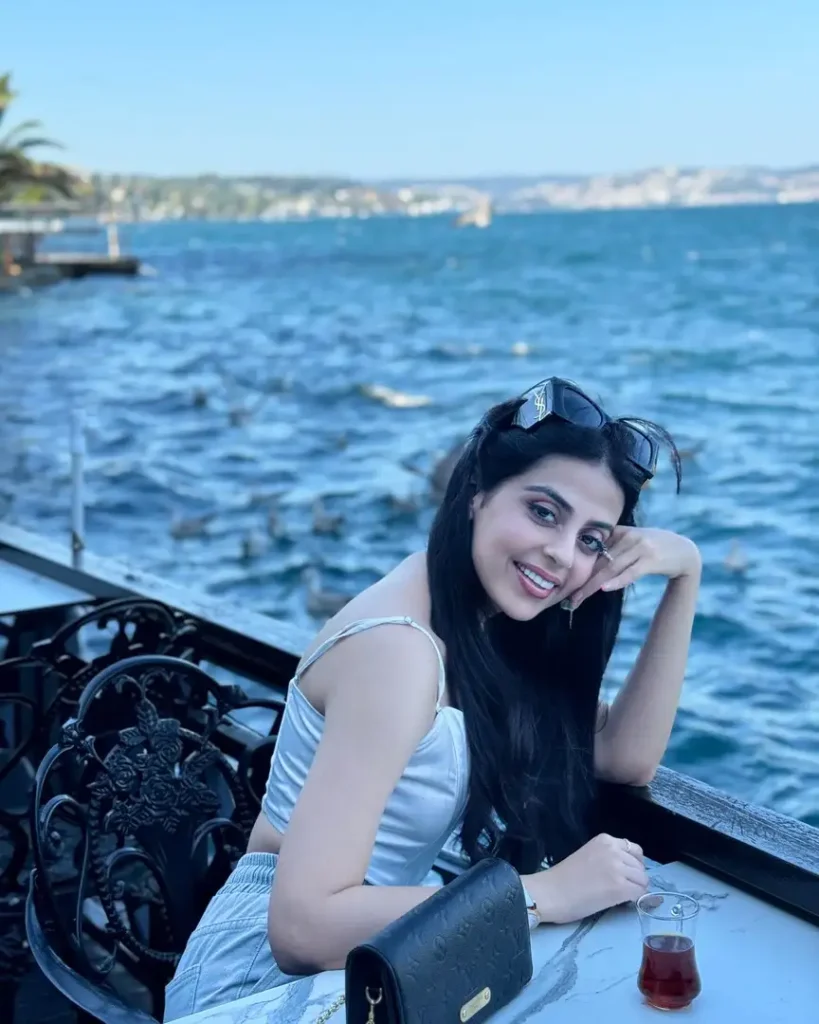 Yashma Gill Has Drawn Criticism For Her New Bold Pictures