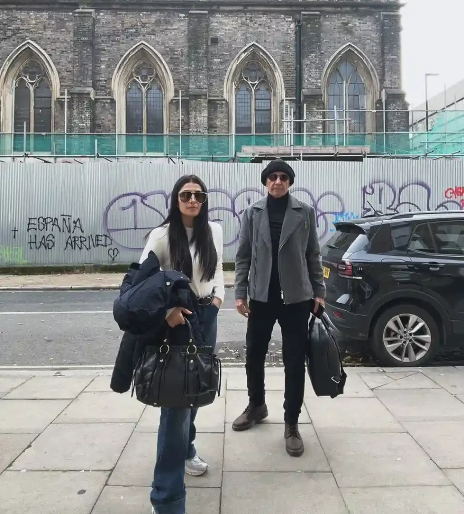 Ayeza Khan Thanks Parents For Enrolling In Acting School
