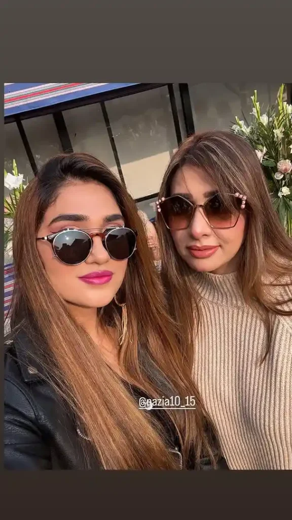 Hassan Ali New Amazing Family Pictures