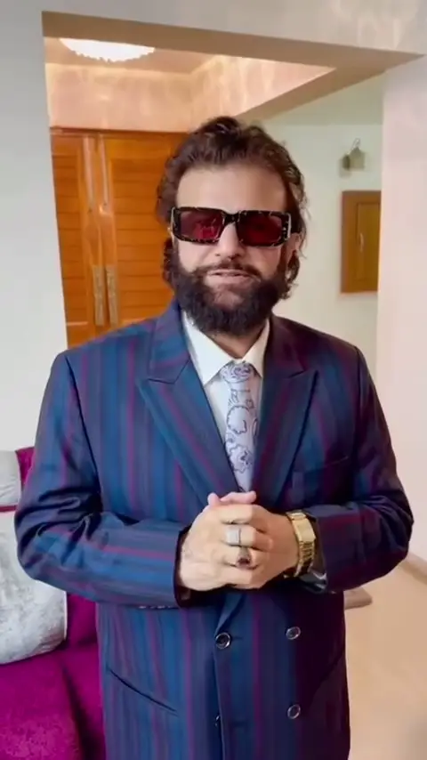 I Love Pakistan, Says Renowned Singer Hans Raj Hans