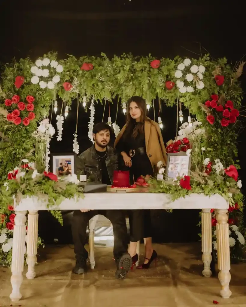 Iqra Kanwal Enjoys A Romantic Wedding Anniversary Celebration