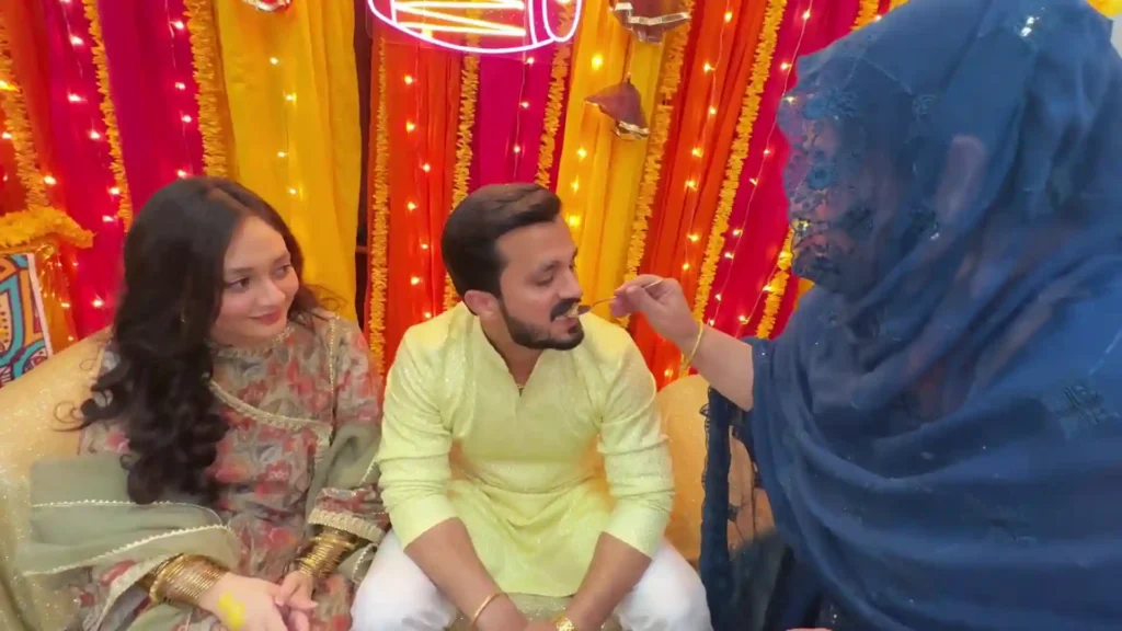 Pictures of Rajab Butt and Wife's First Dholki
