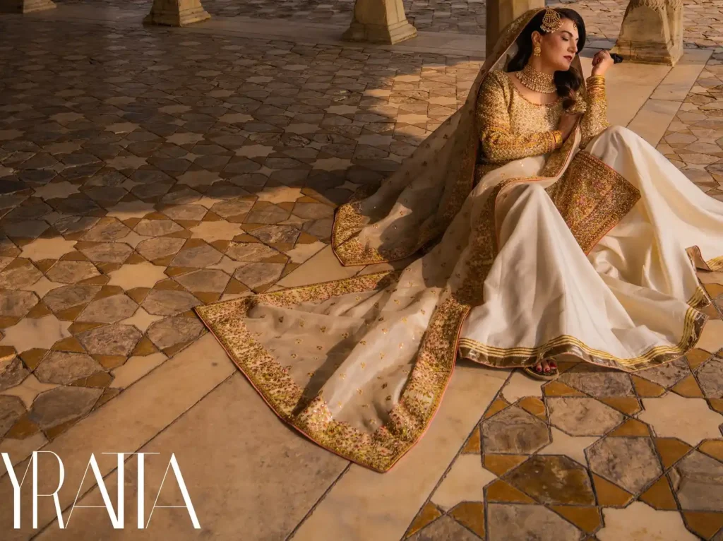 Reham Khan's Gorgeous Photoshoot To Celebrate His Anniversary