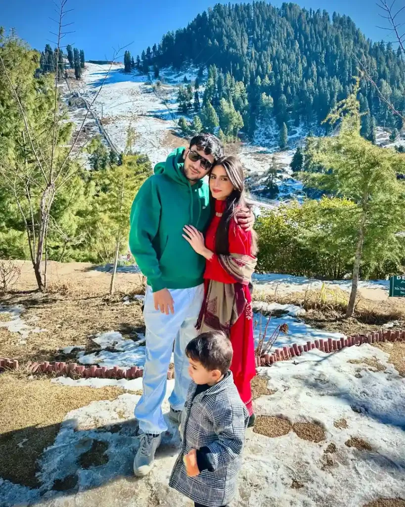 Adorable Family Pictures Of Maaz Safder & Saba Maaz From Swat