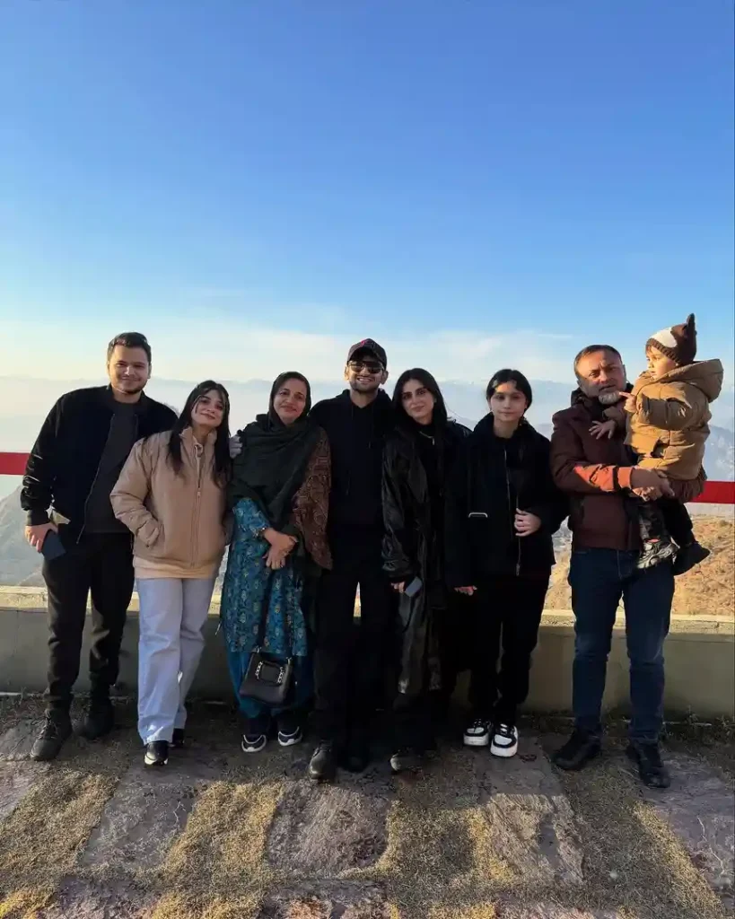 Adorable Family Pictures Of Maaz Safder & Saba Maaz From Swat