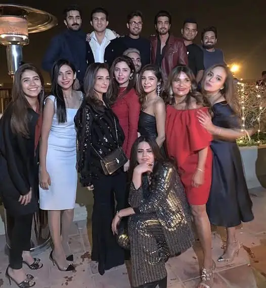 Amna Malik Regarding Fake Friendships in The Showbiz Industry