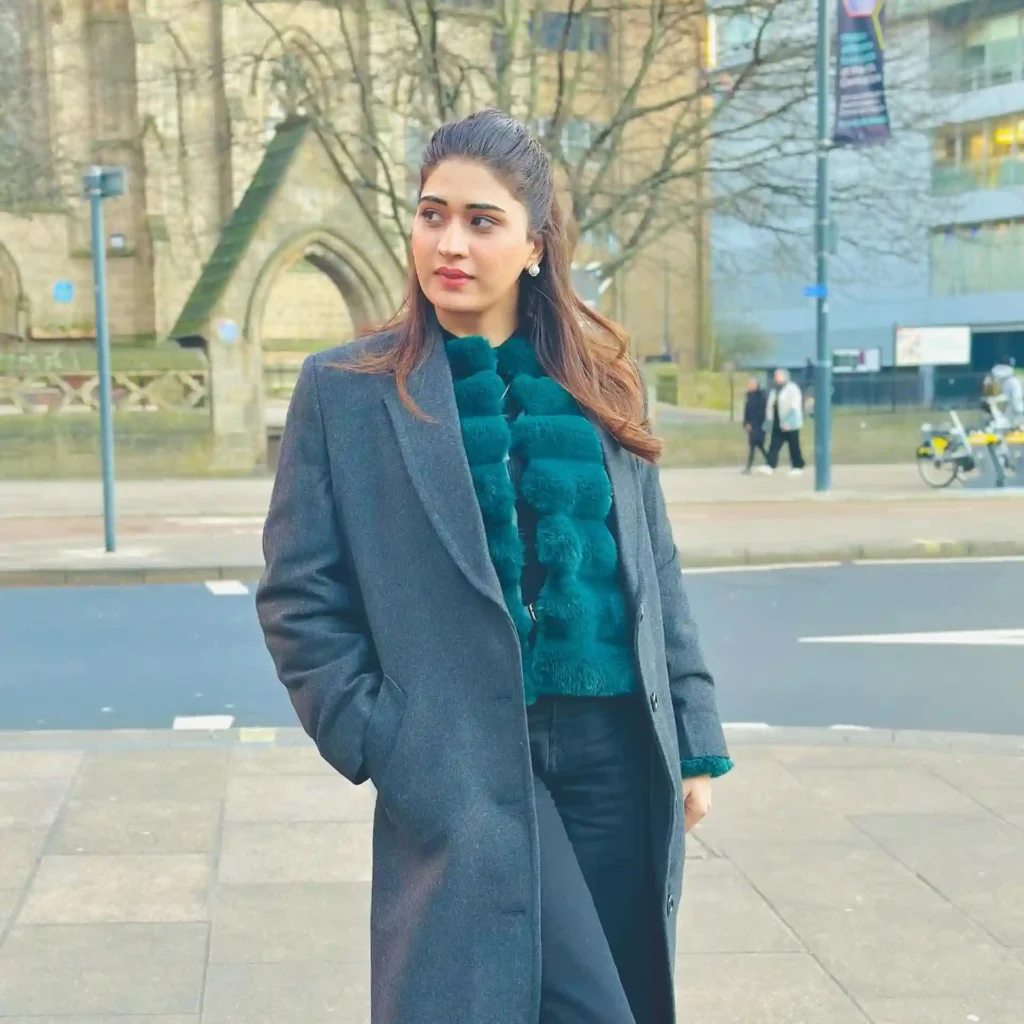 Aroosa Iqrar & Iqrar Ul Hassan's Latest Pictures From The UK