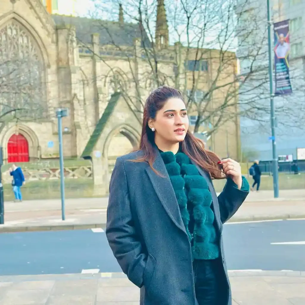 Aroosa Iqrar & Iqrar Ul Hassan's Latest Pictures From The UK