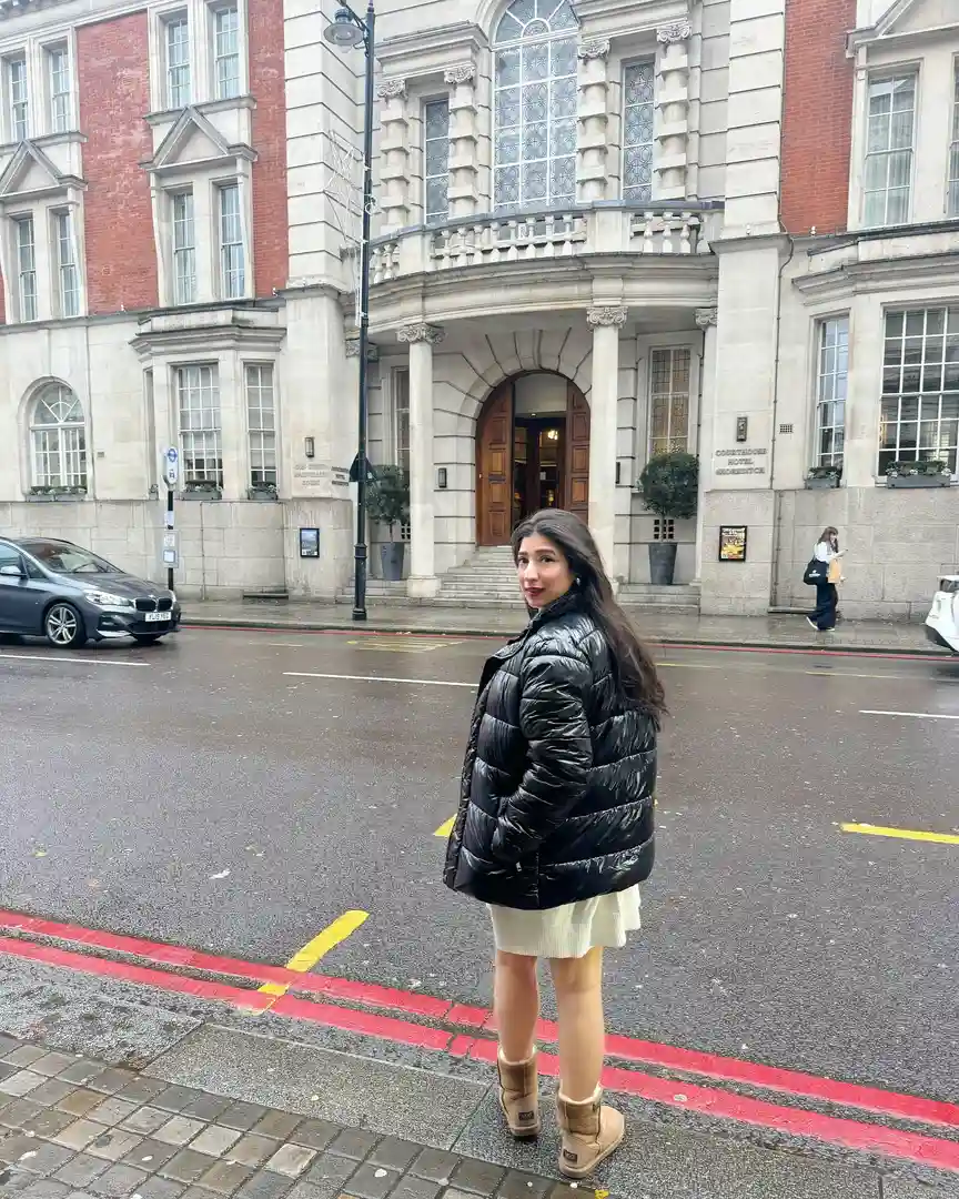 Criticism To Mariyam Nafees' Bold Outfit