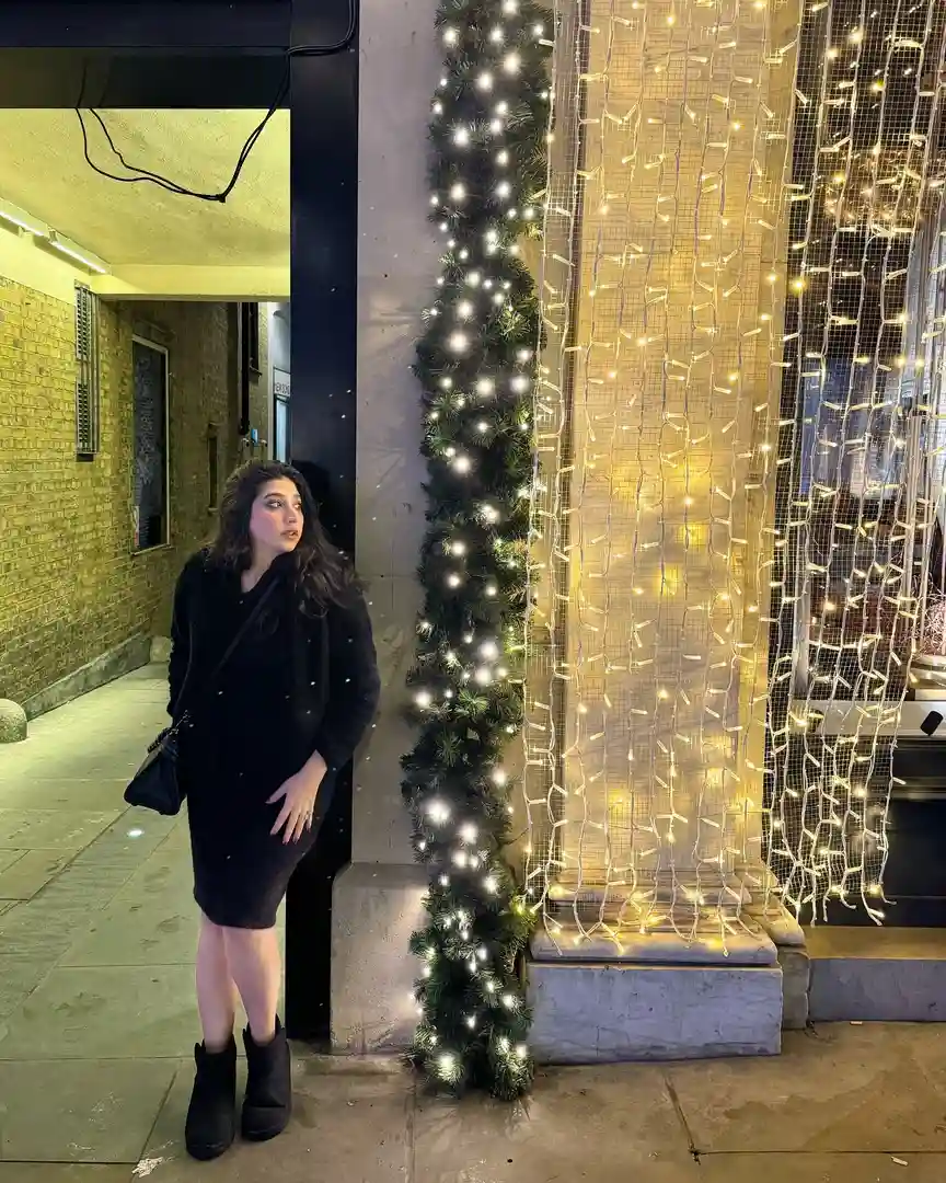 Criticism To Mariyam Nafees' Bold Outfit