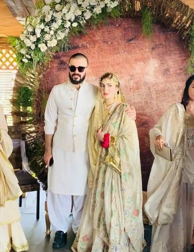 How Atif Aslam Linked Naimal & Hamza Ali Abbasi During The Hajj